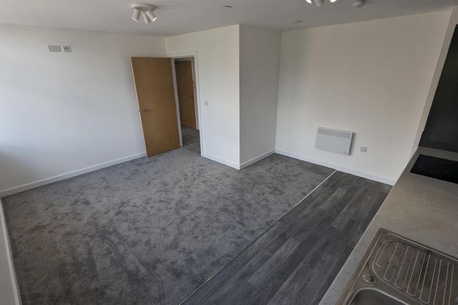 Apartment 303, 1 Church Street, Sheffield photo 3