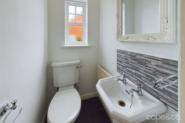 Detached house to rent in Pershore Drive, Branston, Burton-On-Trent, Staffordshire