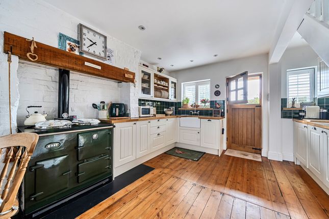 Rickyard Cottage Birdham Road, Chichester photo 4
