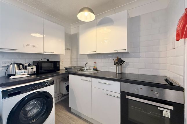 96, Belle Aire Beach Road, Great Yarmouth photo 5