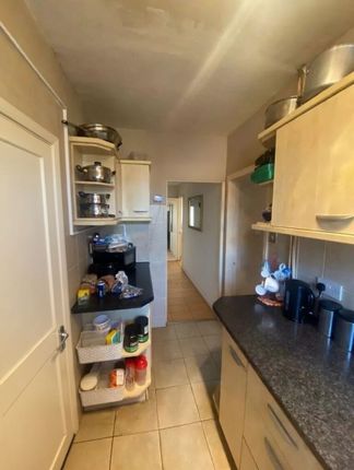 118 Averil Road, Leicester photo 5