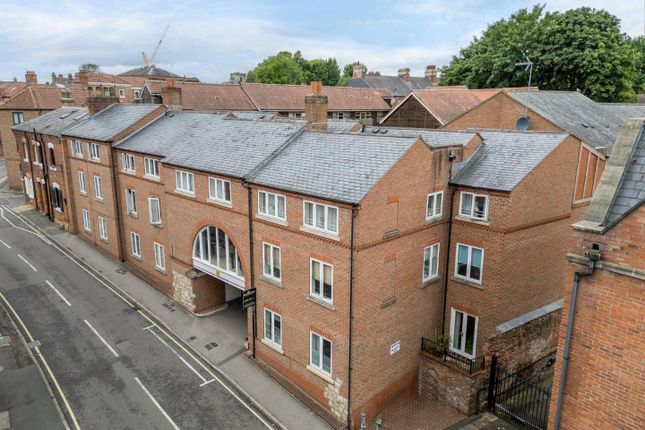 Thumbnail Flat for sale in Fetter Lane, York