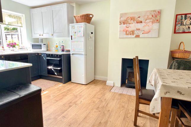 8, Bredon Road, Tewkesbury photo 4