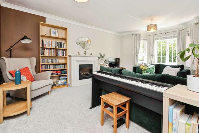 17, Elm Drive, Birmingham photo 3