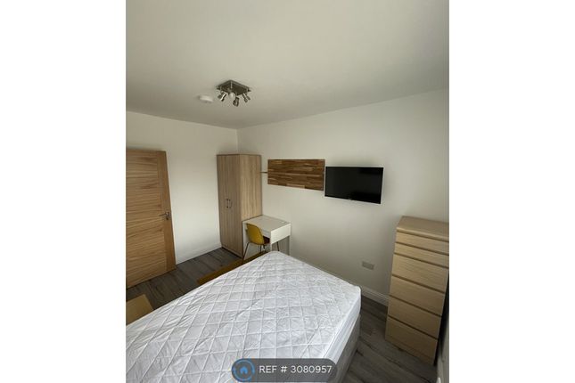 Ormskirk photo 5