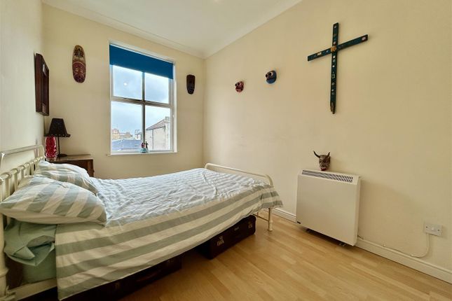 Flat 4, 17, Ethelbert Road, Margate photo 5