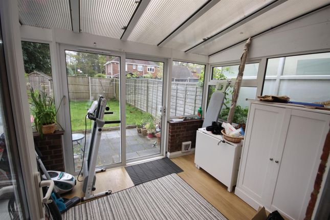 End terrace house to rent in Hollybrook Gardens, Locks Heath, Southampton