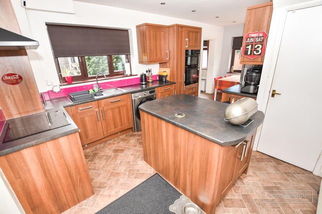 43, Boyce View Drive, Benfleet photo 4