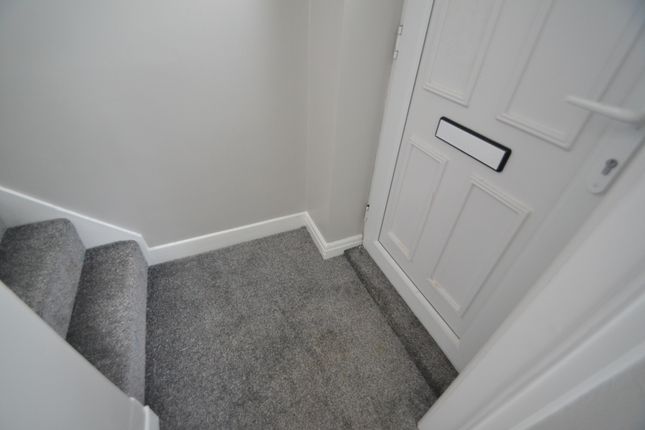 2, School Street, Pont photo 2