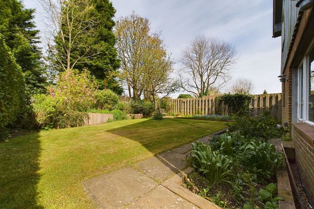 Detached house for sale in Meadow Walk, Walton On The Hill, Tadworth