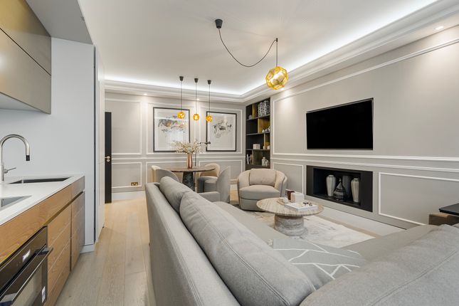 141, 141 Knightsbridge, London photo 4