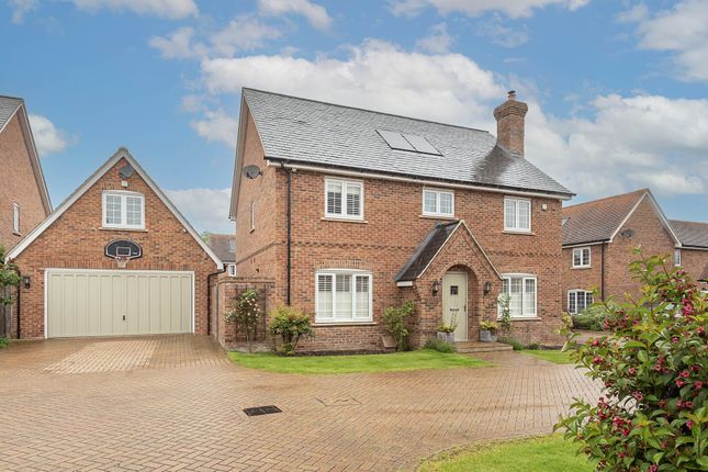 Thumbnail Detached house for sale in Williamson Way, Pitstone