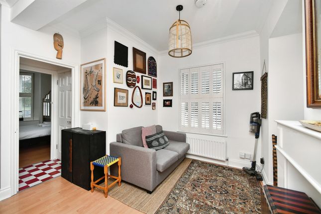Flat B, 53, Ditchling Road, Brighton photo 3