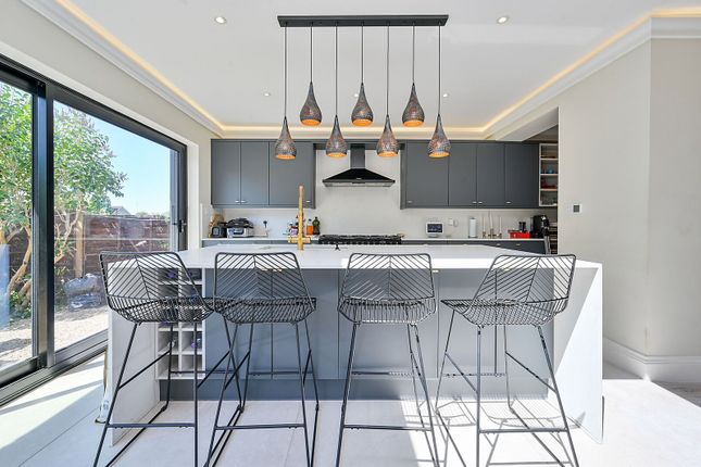 Mulgrave Road, Ealing photo 4