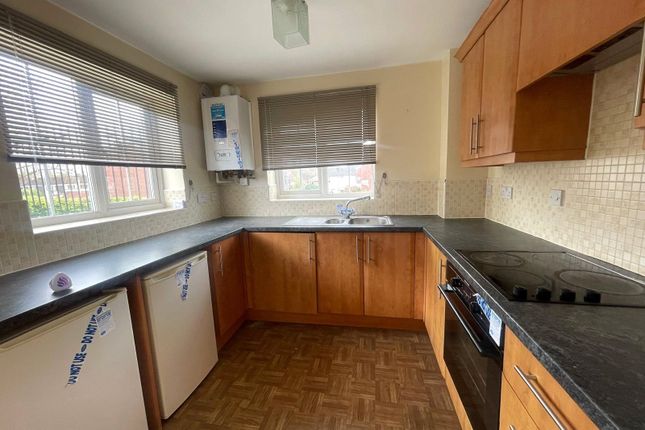 5, Parish Court, Walsall photo 3