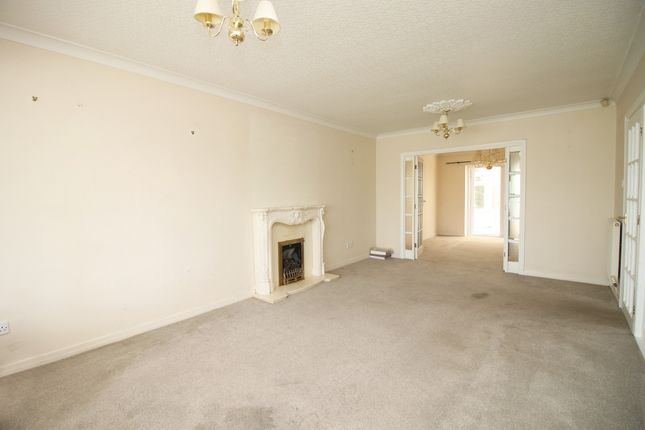 91, Princes Way, Fleetwood photo 4
