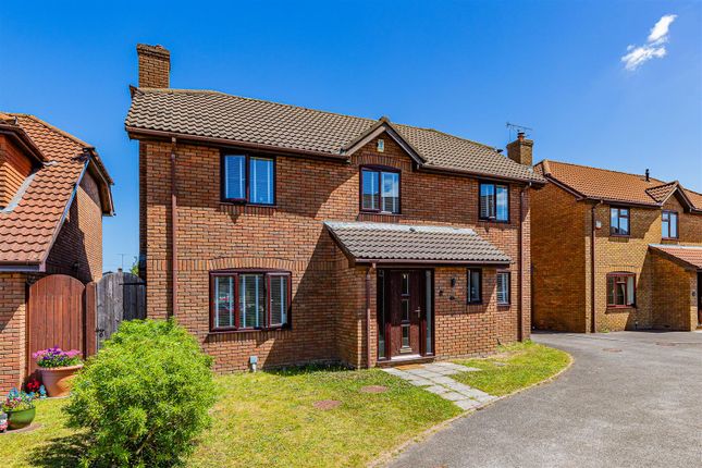 Baynton Close 15-1.Jpg