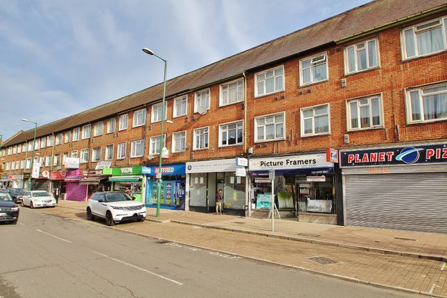 Tolworth Broadway, Surbiton KT6, 3 bedroom flat for sale - 56975607 ...