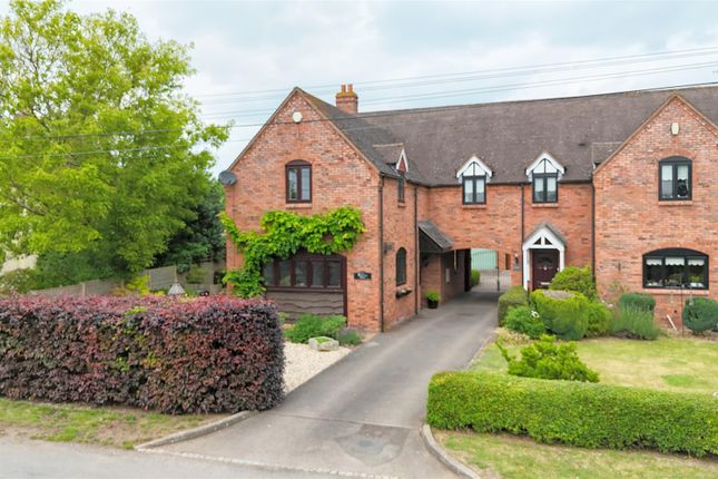 Thumbnail Link-detached house for sale in Gilberts End, Hanley Swan, Hanley Castle