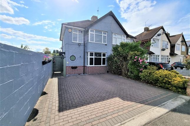 3 bed semi-detached house to rent in East Road, Bedfont, Feltham TW14