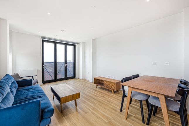 Thumbnail Flat to rent in George Street, South Croydon