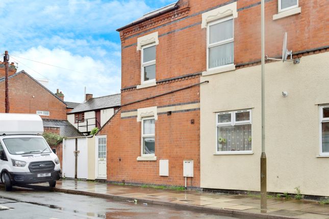 Thumbnail Flat to rent in Ivanhoe Street, Leicester