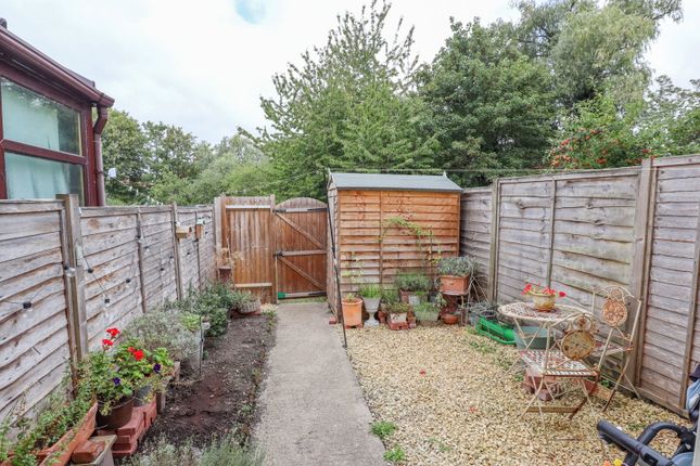 7, Horsebrook, Calne photo 4
