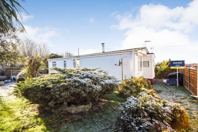 Thumbnail Mobile/park home for sale in Main Drive, Lower Dunton Road, Dunton, Brentwood