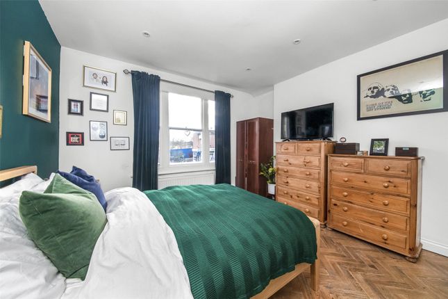 Flat for sale in Woolwich Road, Charlton