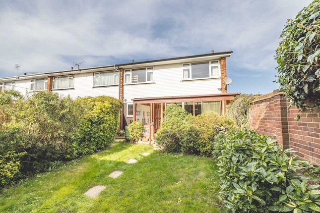 End terrace house for sale in Dutton Way, Iver