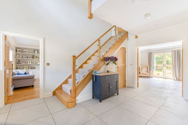 5, Preston Leigh, Cirencester photo 4