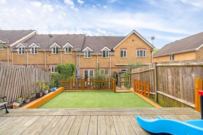 8 Foxwood Grove, Orpington photo 4