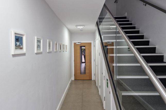 Thumbnail Studio to rent in Gardner Close, London