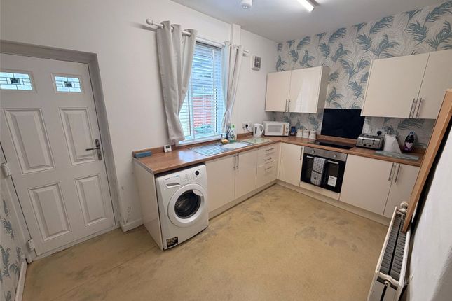 48, Mary Street West, Bolton photo 4