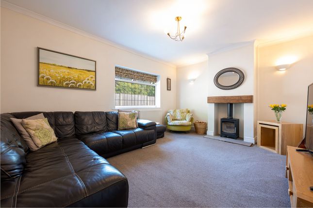 17 Moss Nook, Ormskirk photo 3