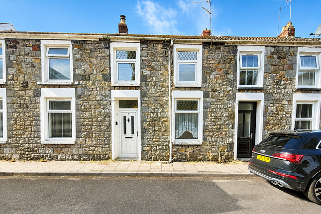 2-bed terraced on 8 Cefndon Terrace, Aberdare, £85,000
