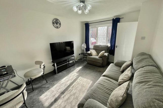 9, Cranwell Grove, Birmingham photo 3