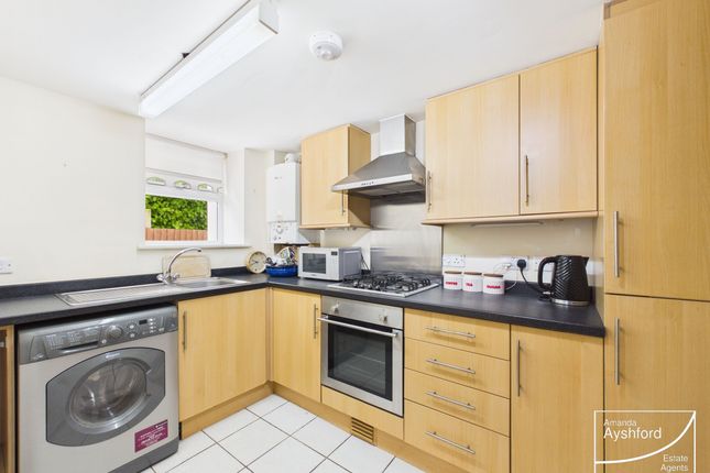 Flat 1 Markham Court, Paignton photo 3