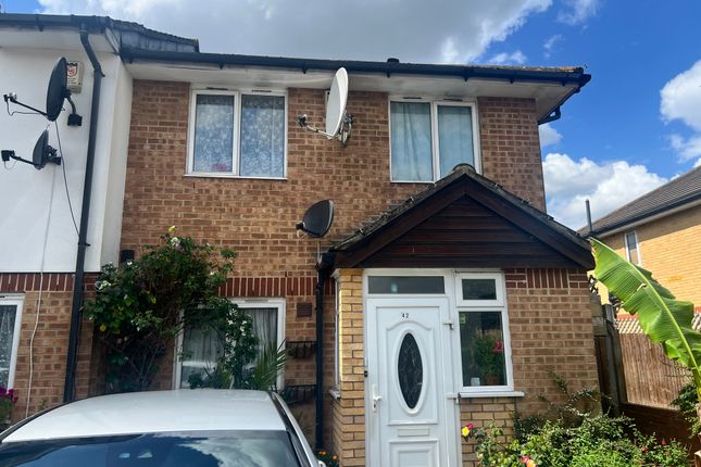 Thumbnail Terraced house to rent in Uphall Road, Ilford
