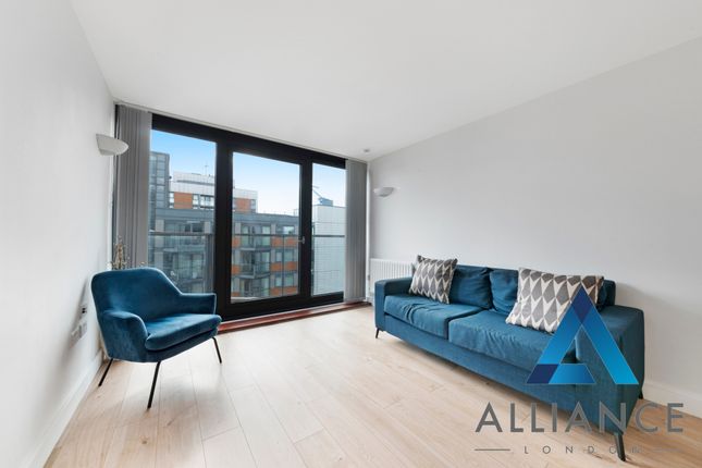 Flat to rent in Neutron Tower, 6 Blackwall Way