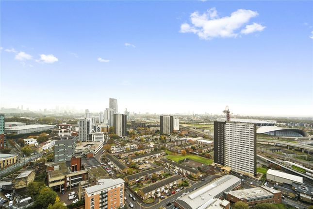 Flat for sale in Unex Tower, Station Street, London