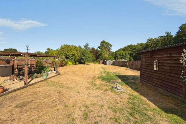10, Swaffham Road, Mundford photo 2