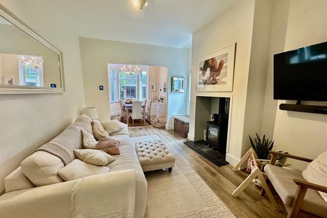 98 Moss Lane, Altrincham photo 4