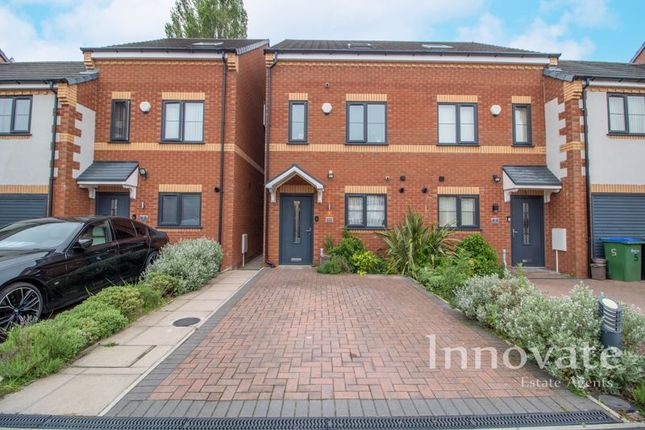 Thumbnail Town house for sale in King Edward Close, Oldbury