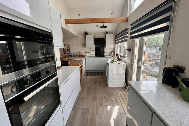 62, California Crescent, Great Yarmouth photo 4