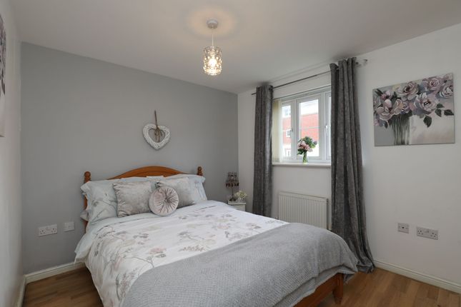 Flat for sale in Argosy Way, Newport