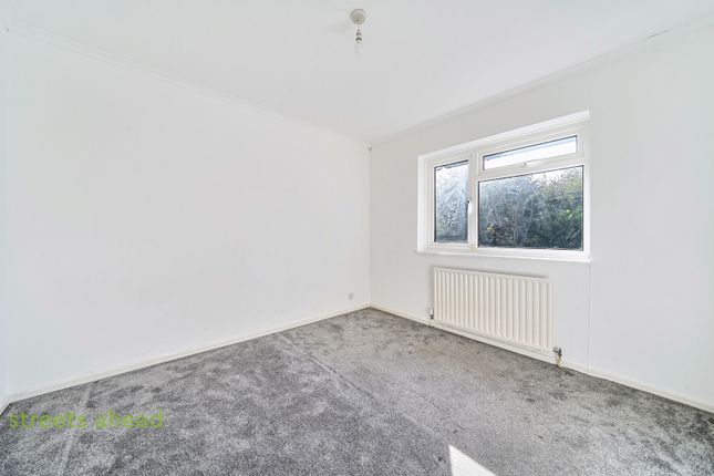 4, Melfield Gardens, London photo 4