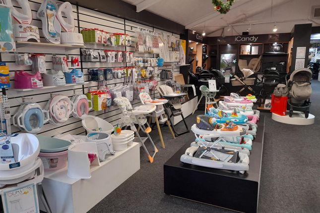 Thumbnail Commercial property for sale in Baby Related BD21, West Yorkshire