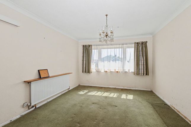 5 Hazlemere Road, Seasalter photo 3