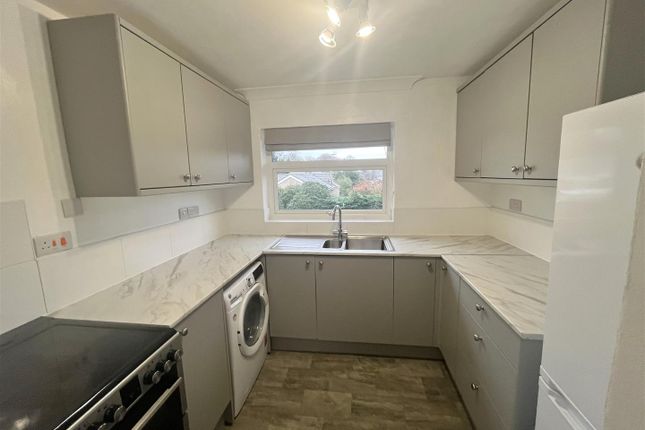 14, Granhams Court, Great Shelford photo 2